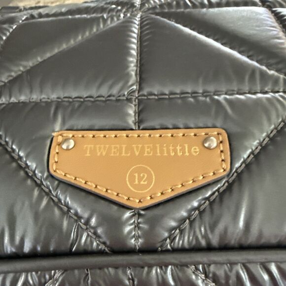 Twelvelittle Diaper Clutch Crossbody Diaper Bag Quilted‎ Metallic Gray - Picture 14 of 16